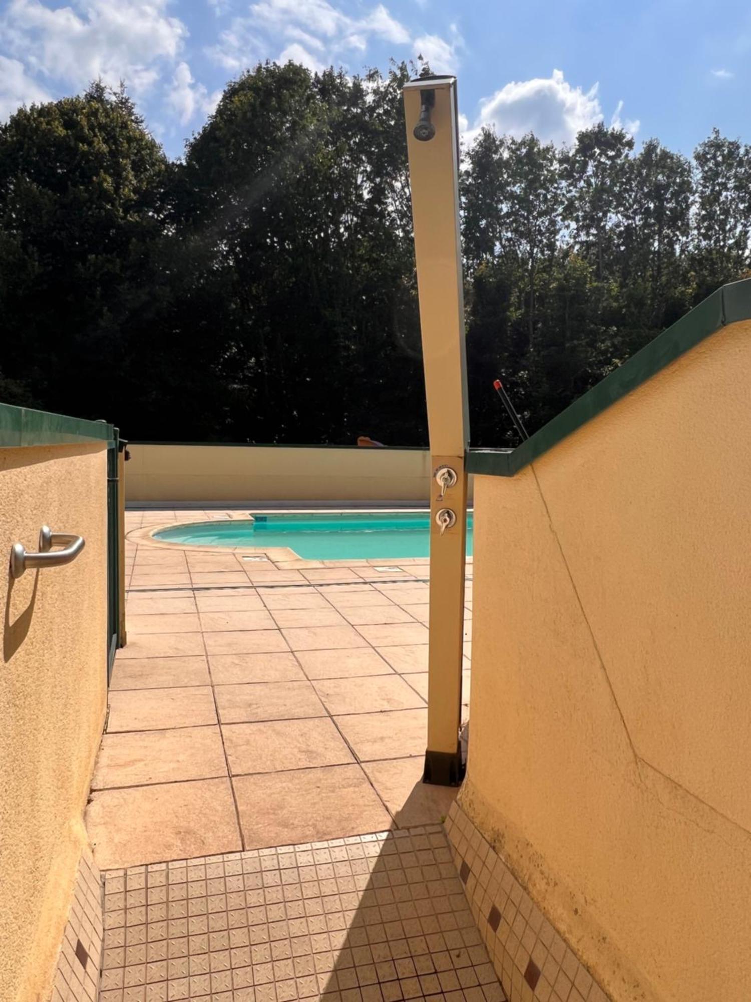Logement Insolite "Bubble Jungle" Saint-Évarzec Eksteriør billede